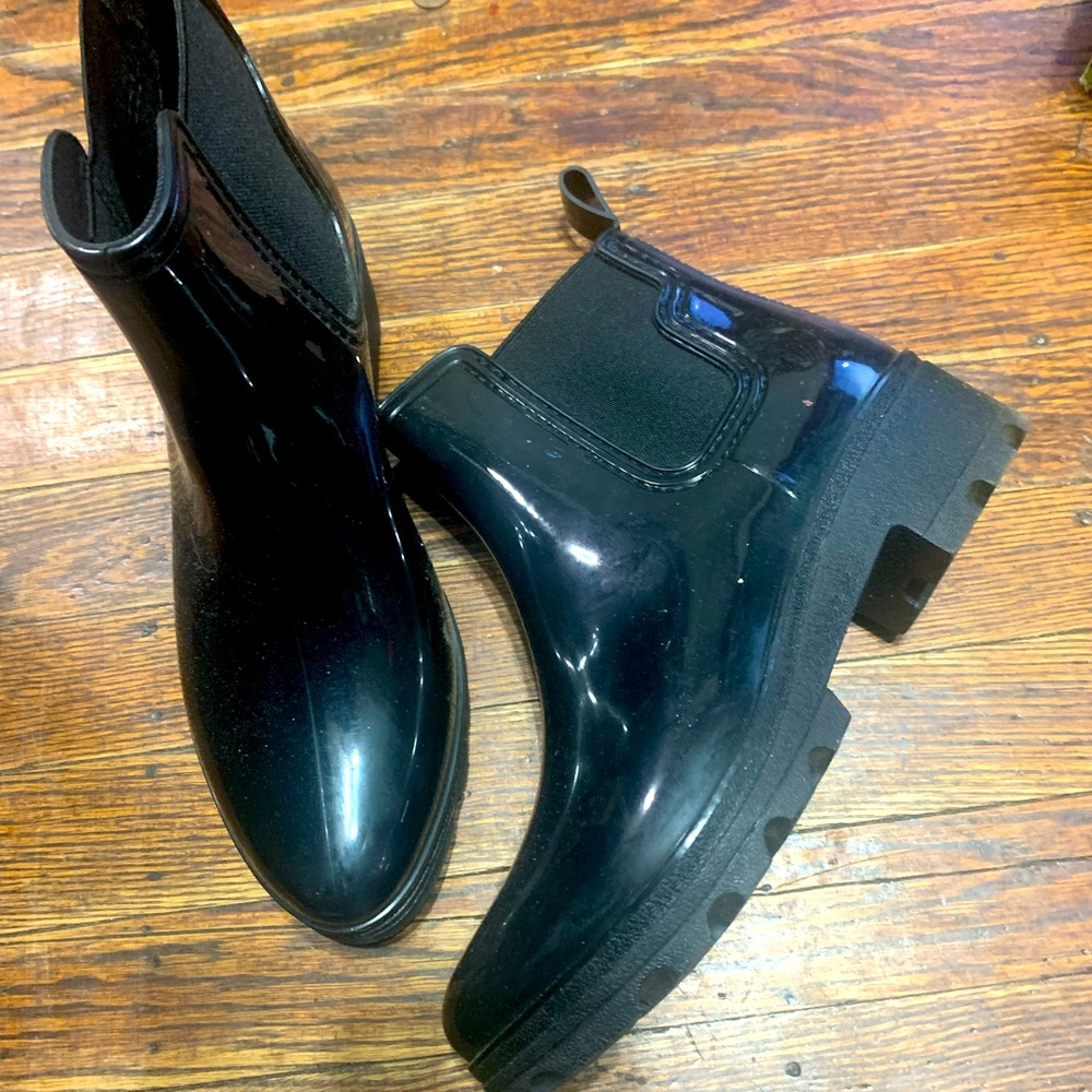 Rain boots